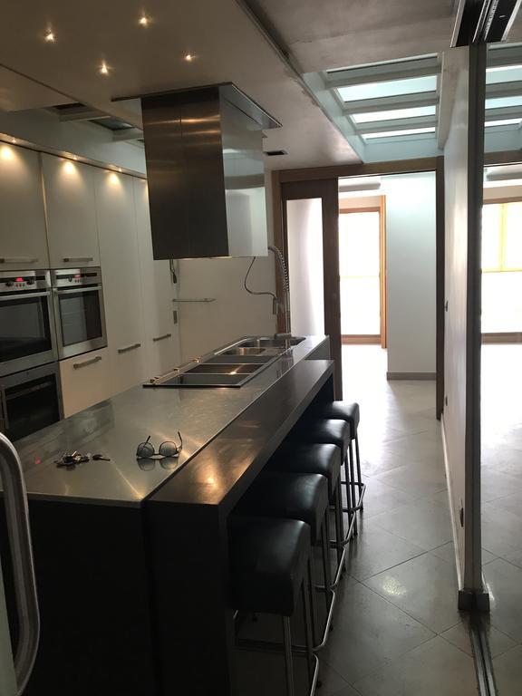 Appartement Loft In Palazzo Trina 1600D.C. à Naples Extérieur photo